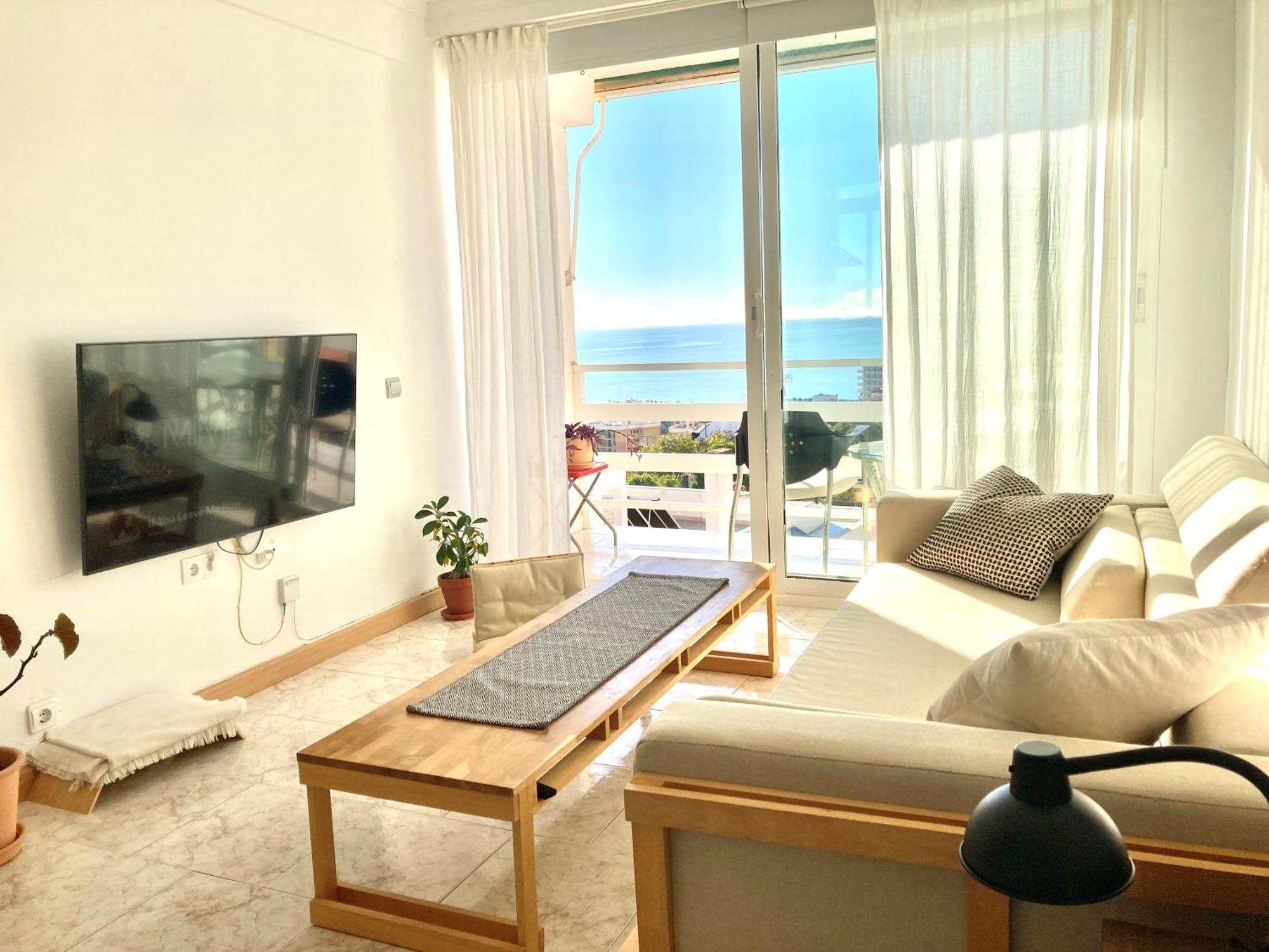 Beautiful Mediterranean Views In Central 토레몰리노스 외부 사진